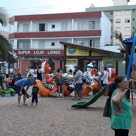 Edificio Longo Jk Kitinet Apartment Capao da Canoa Bagian luar foto