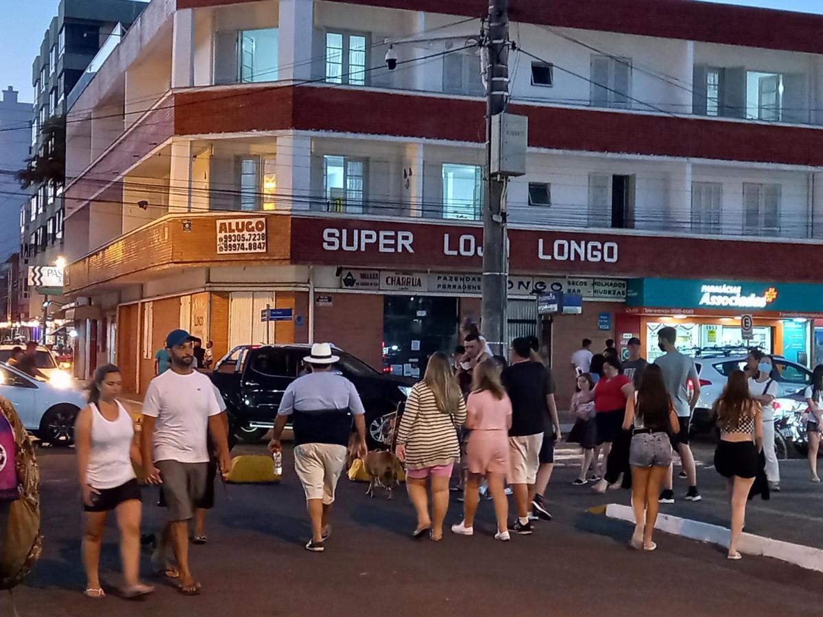Edificio Longo Jk Kitinet Apartment Capao da Canoa Bagian luar foto