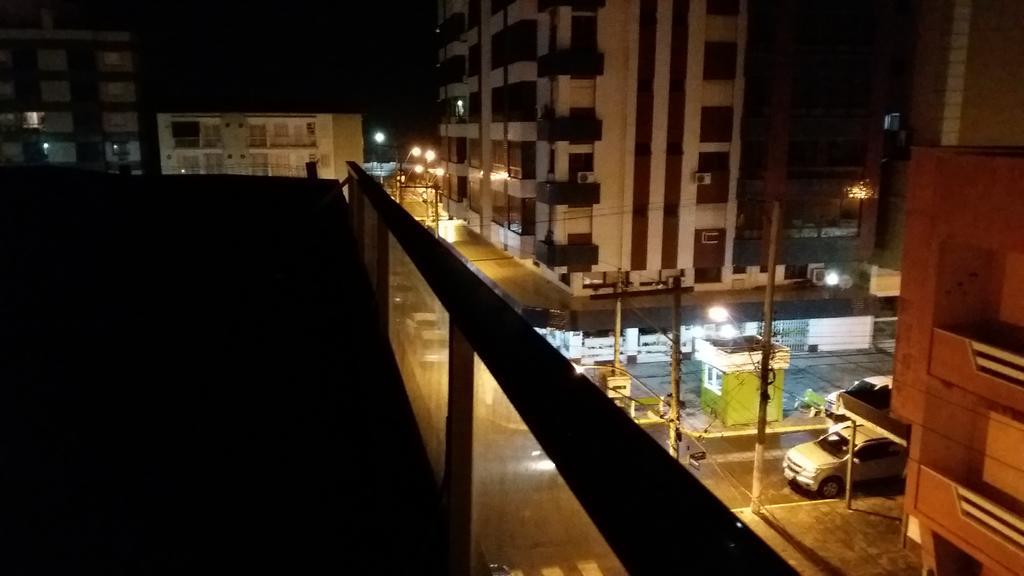 Edificio Longo Jk Kitinet Apartment Capao da Canoa Bagian luar foto