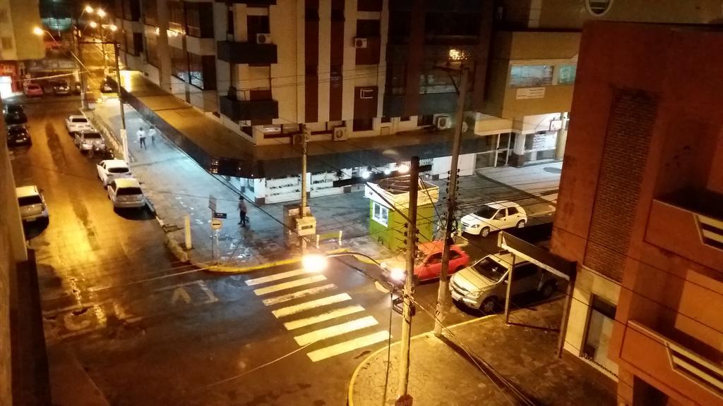 Edificio Longo Jk Kitinet Apartment Capao da Canoa Bagian luar foto