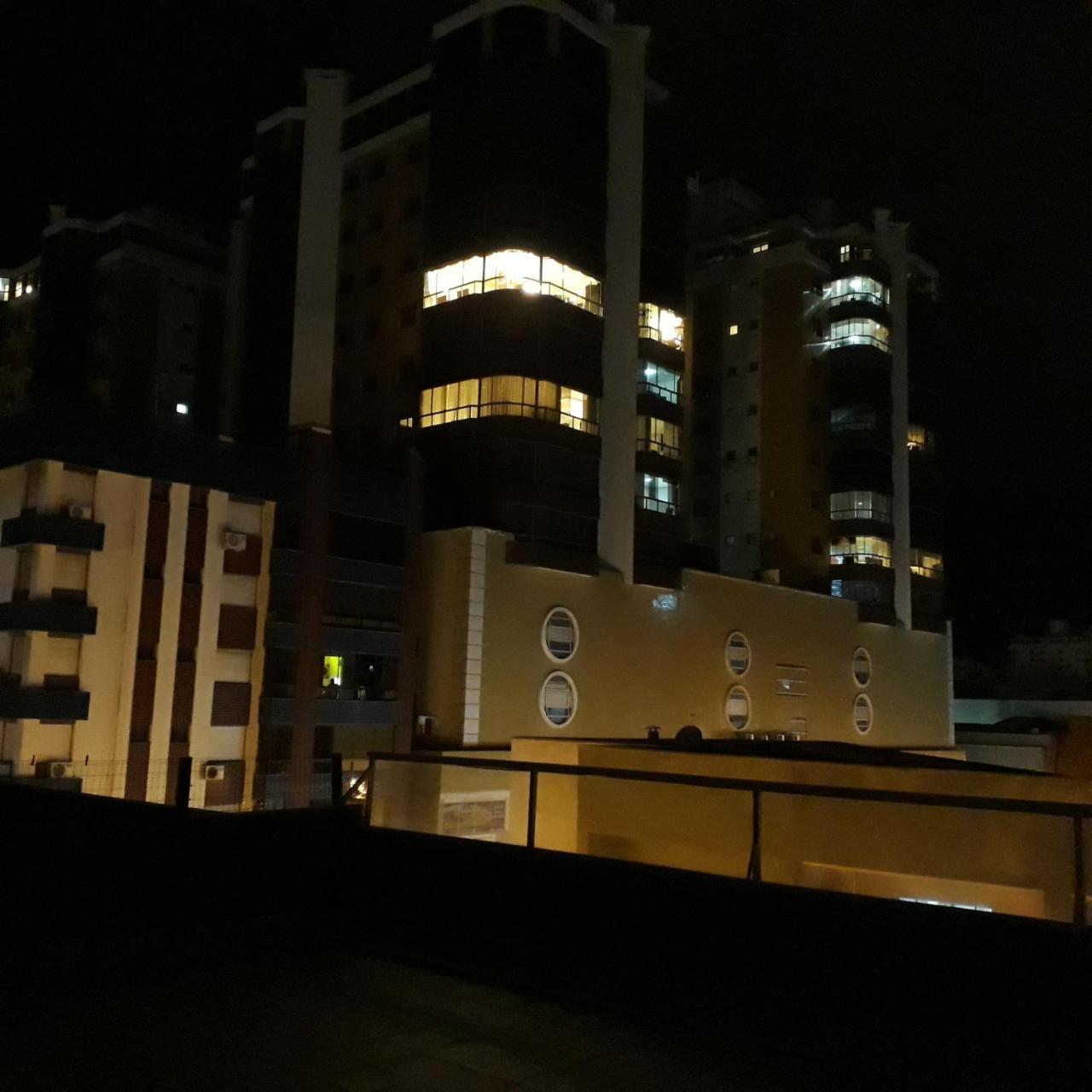Edificio Longo Jk Kitinet Apartment Capao da Canoa Bagian luar foto